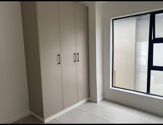 3 BEDROOM TOWNHOUSE FOR SALE IN PALM LAKES ESTATE